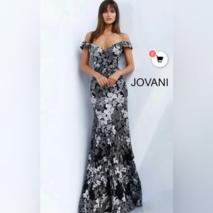 NWT Jovani Metallic Lace Gown
